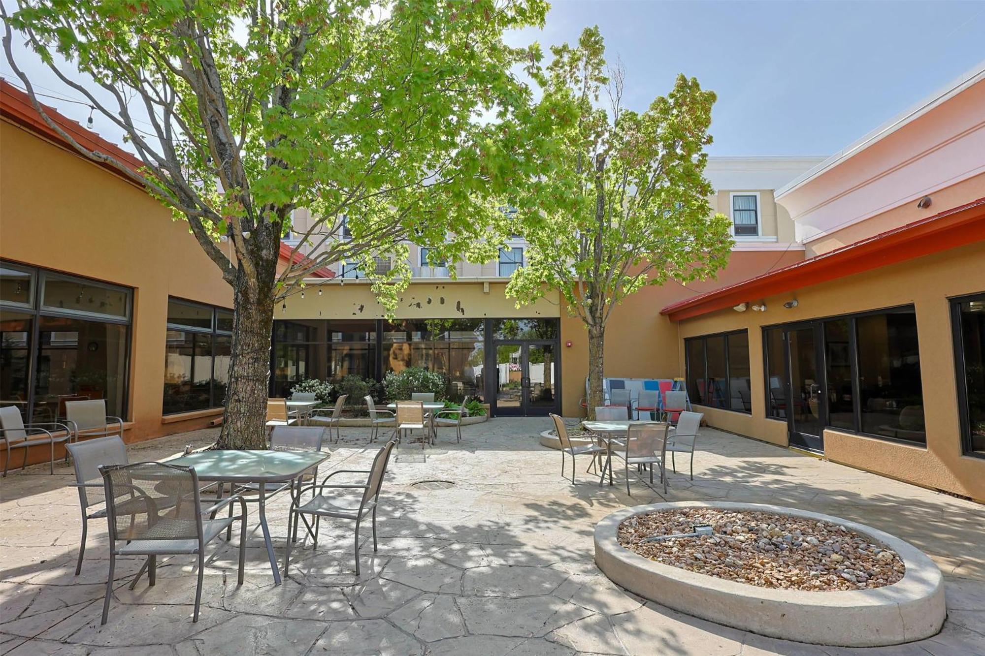 Hotel Gurnee 3*