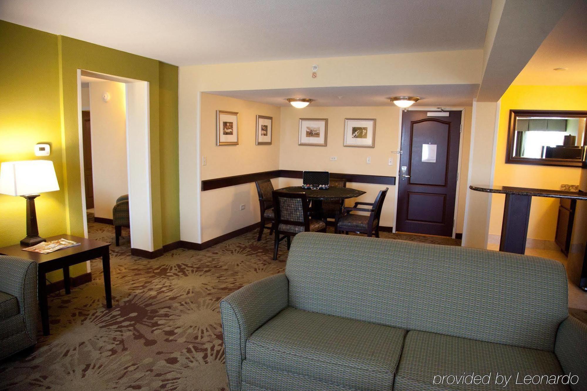 Hotel Gurnee Hotel 3*